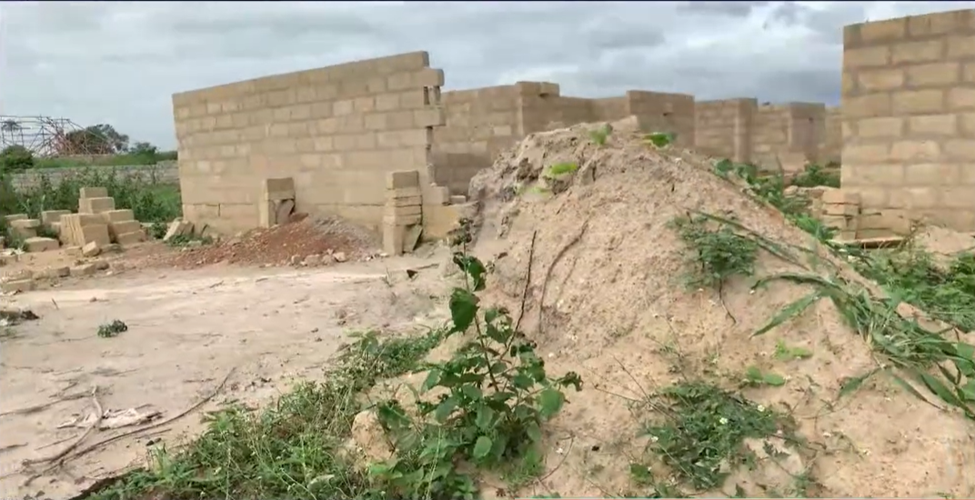 Uncompleted 9 Single Room Self-Contained Units & 1 Chamber and Hall